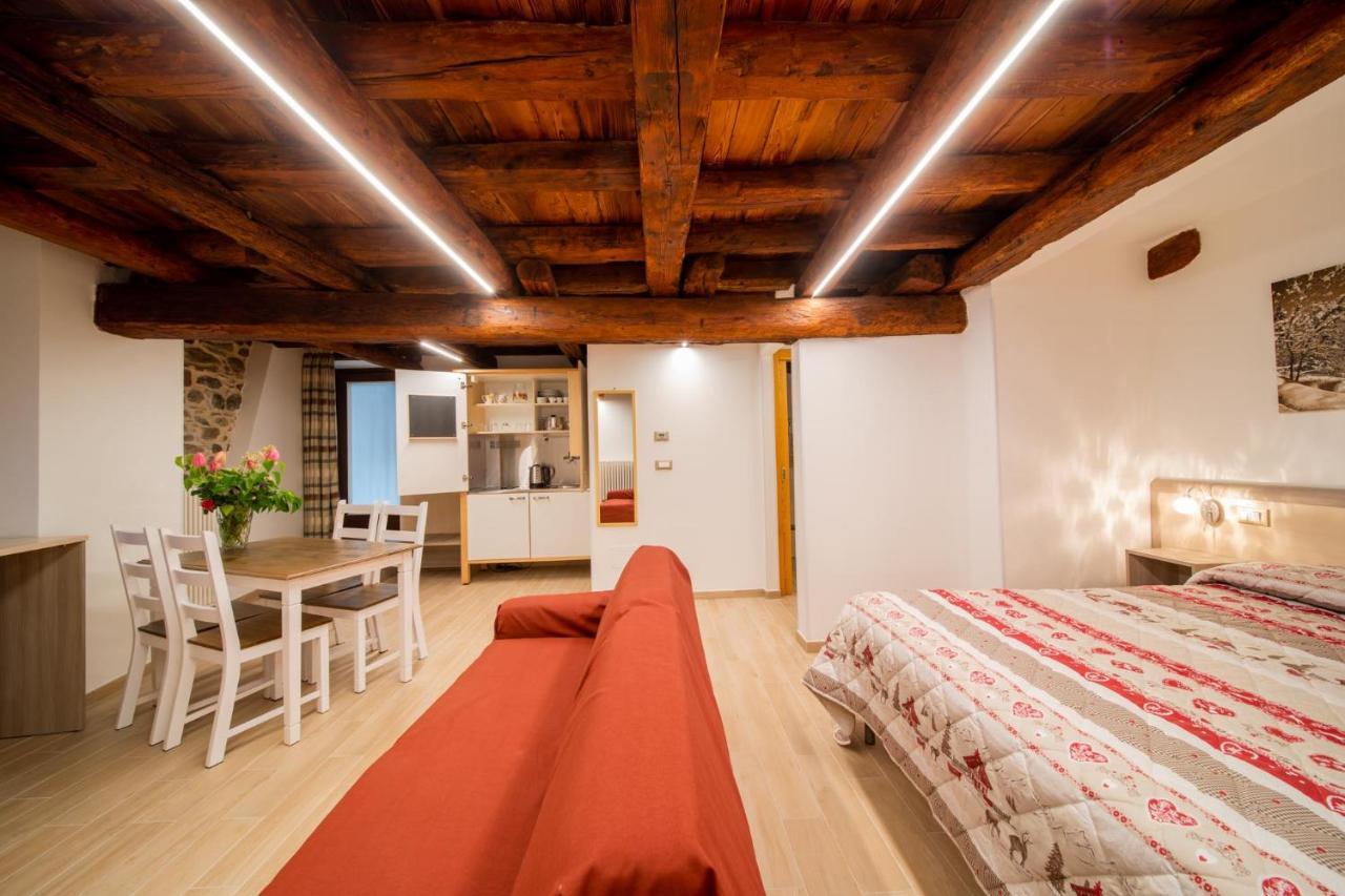 Miki Central Appartament Apartment อาออสตา ภายนอก รูปภาพ